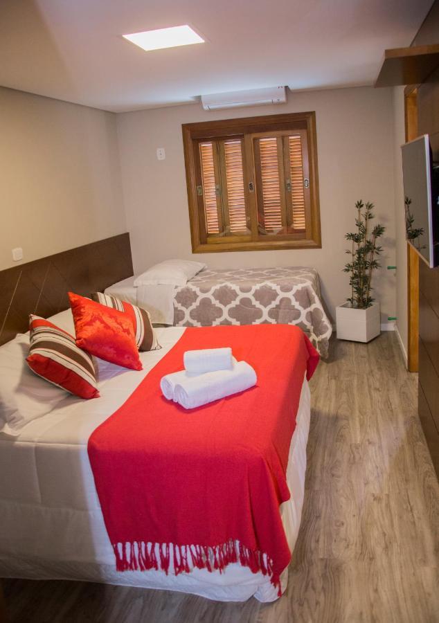 One-Bedroom Apartment,1002983757:JPEG