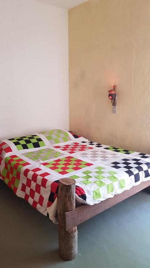 Quarto Triplo Básico