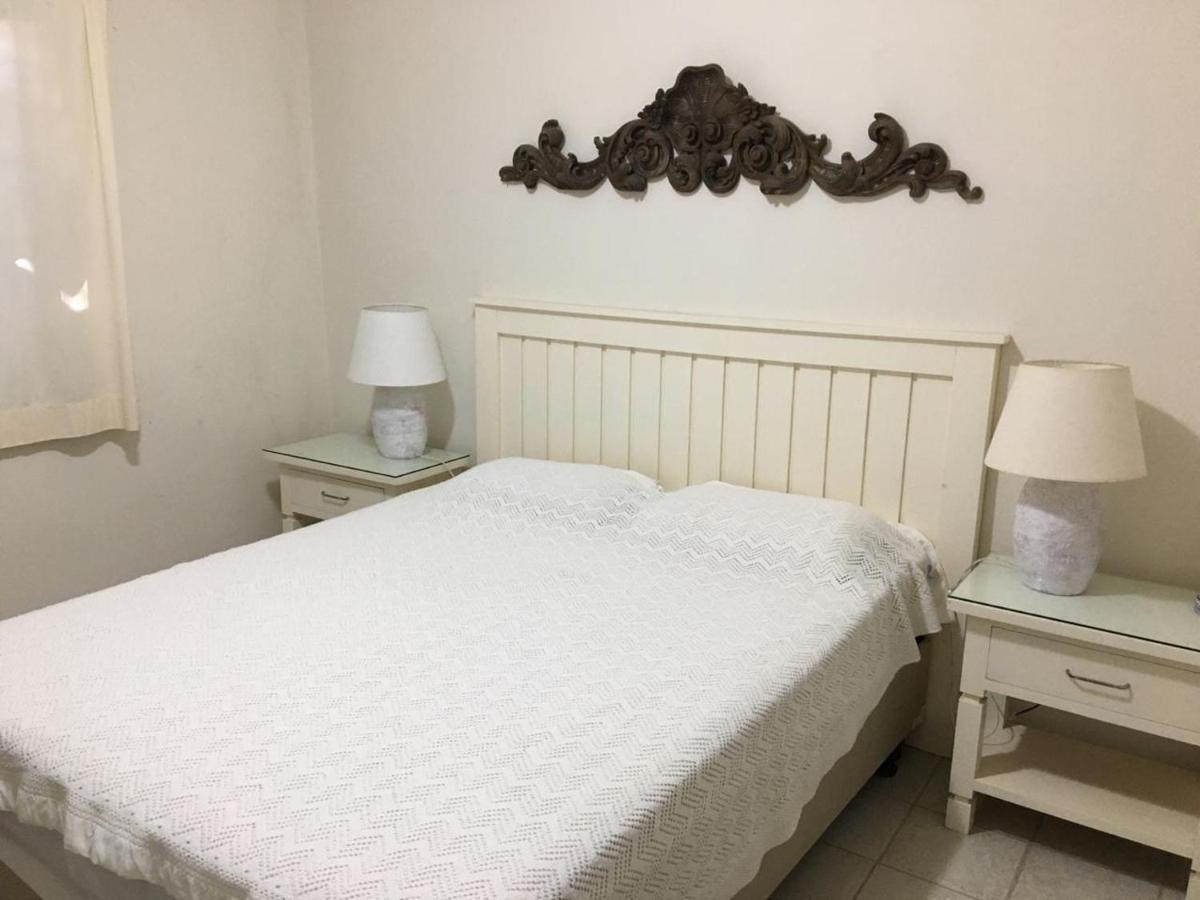 Family Room,660704790:JPEG