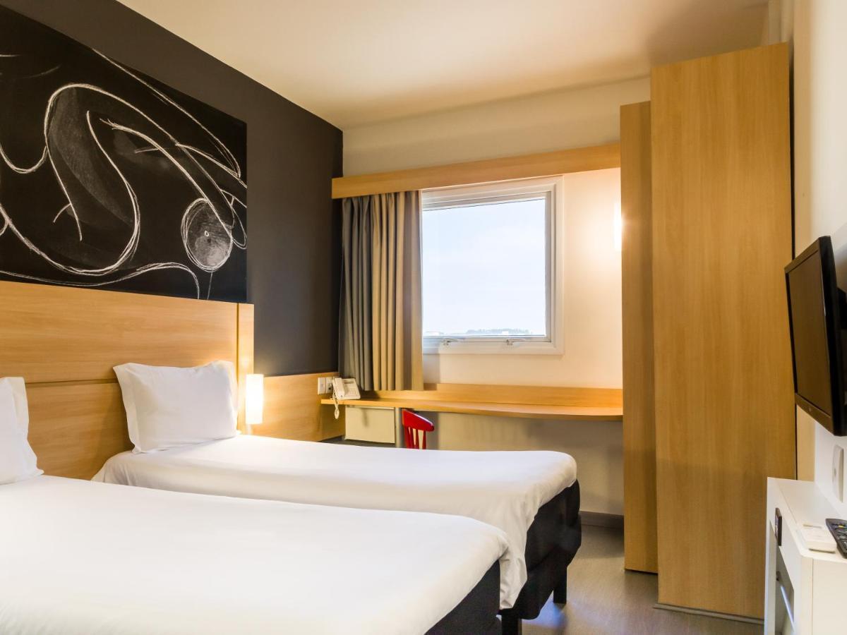 Quarto Standard com 2 Camas de Solteiro