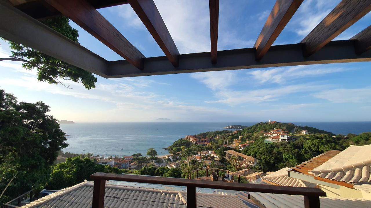 Quarto Duplo Deluxe com Varanda e Vista do Mar