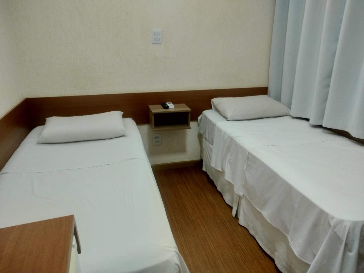 Quarto Standard com 2 Camas de Solteiro