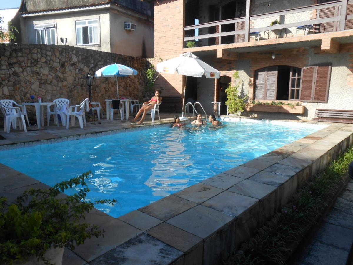 Standard Suite,1042382950:JPEG