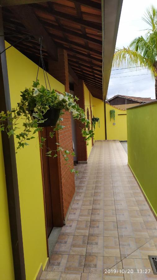 Quarto Família com Vista para o Jardim