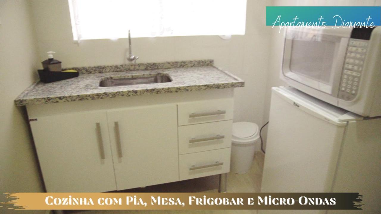 Quarto Duplo com Banheira de Hidromassagem
