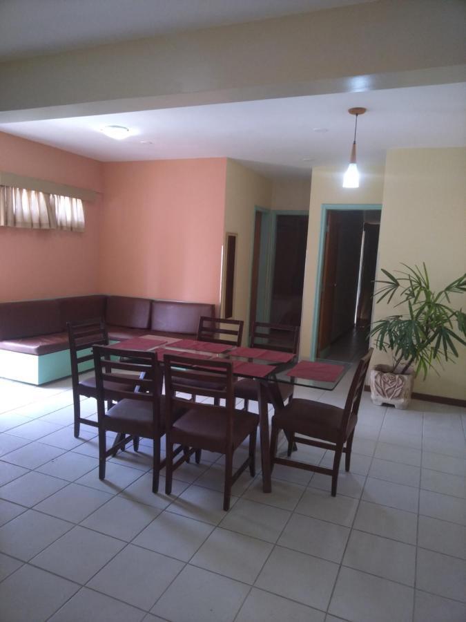 Appartamento con 3 Camere da Letto