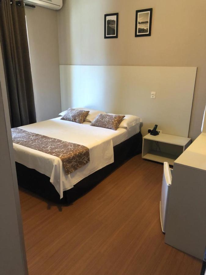 Quarto Duplo com Varanda