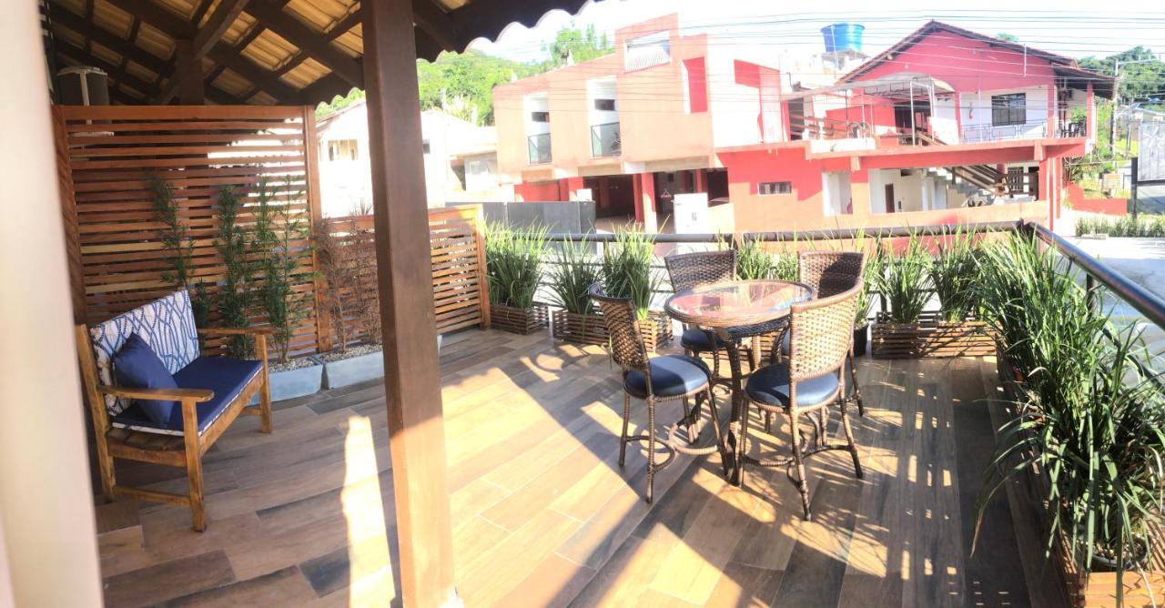 Quarto Triplo com Terraço