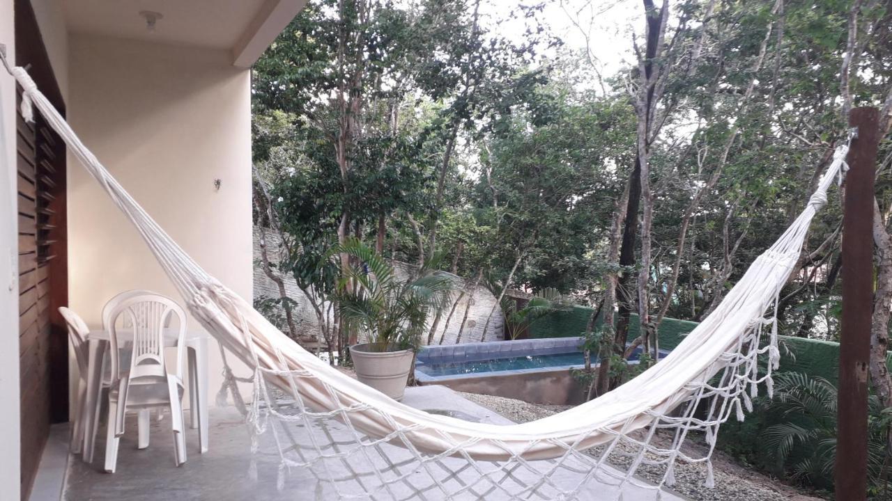 Apartamento com Varanda