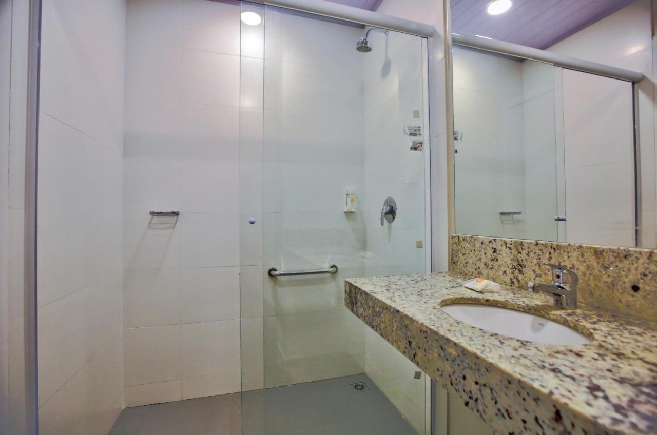 Quarto Standard com 2 Camas de Solteiro