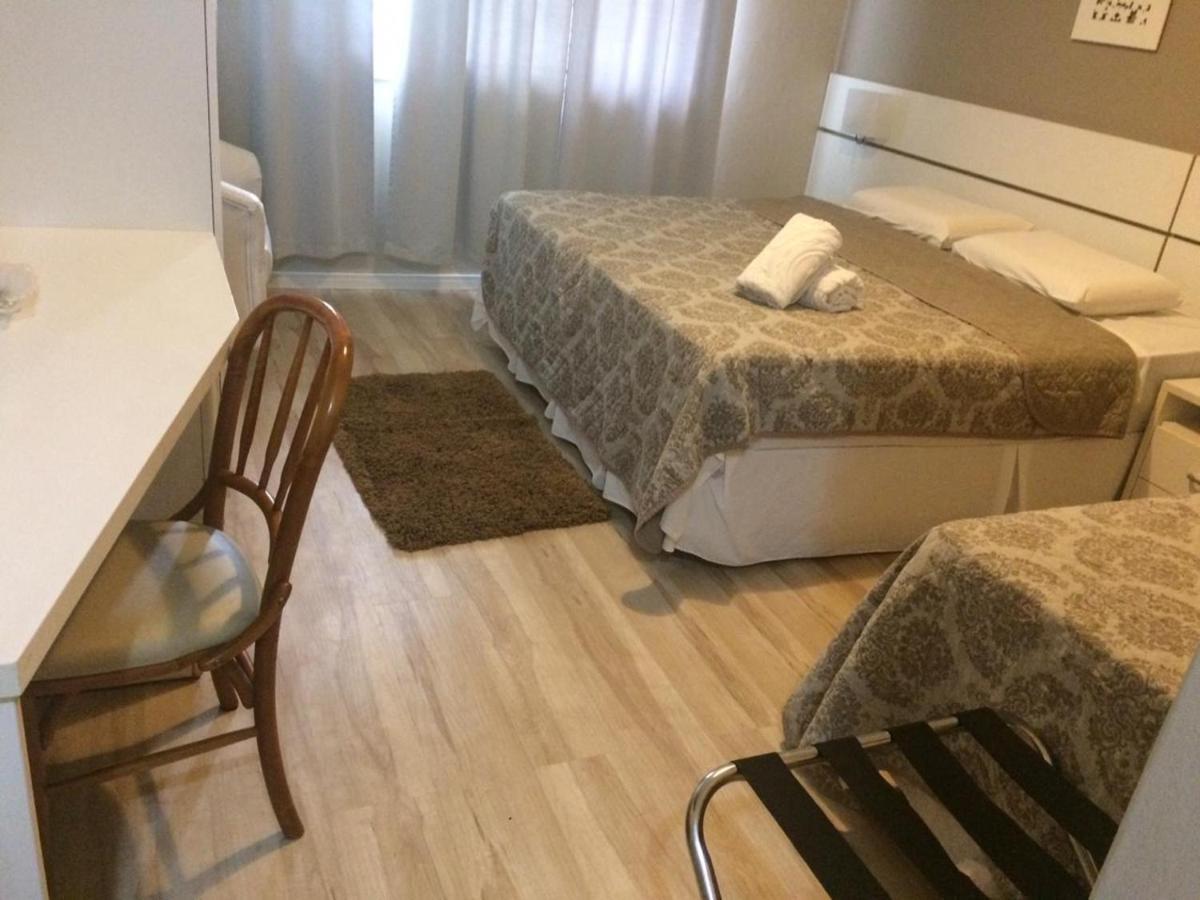 Quarto Triplo Luxo