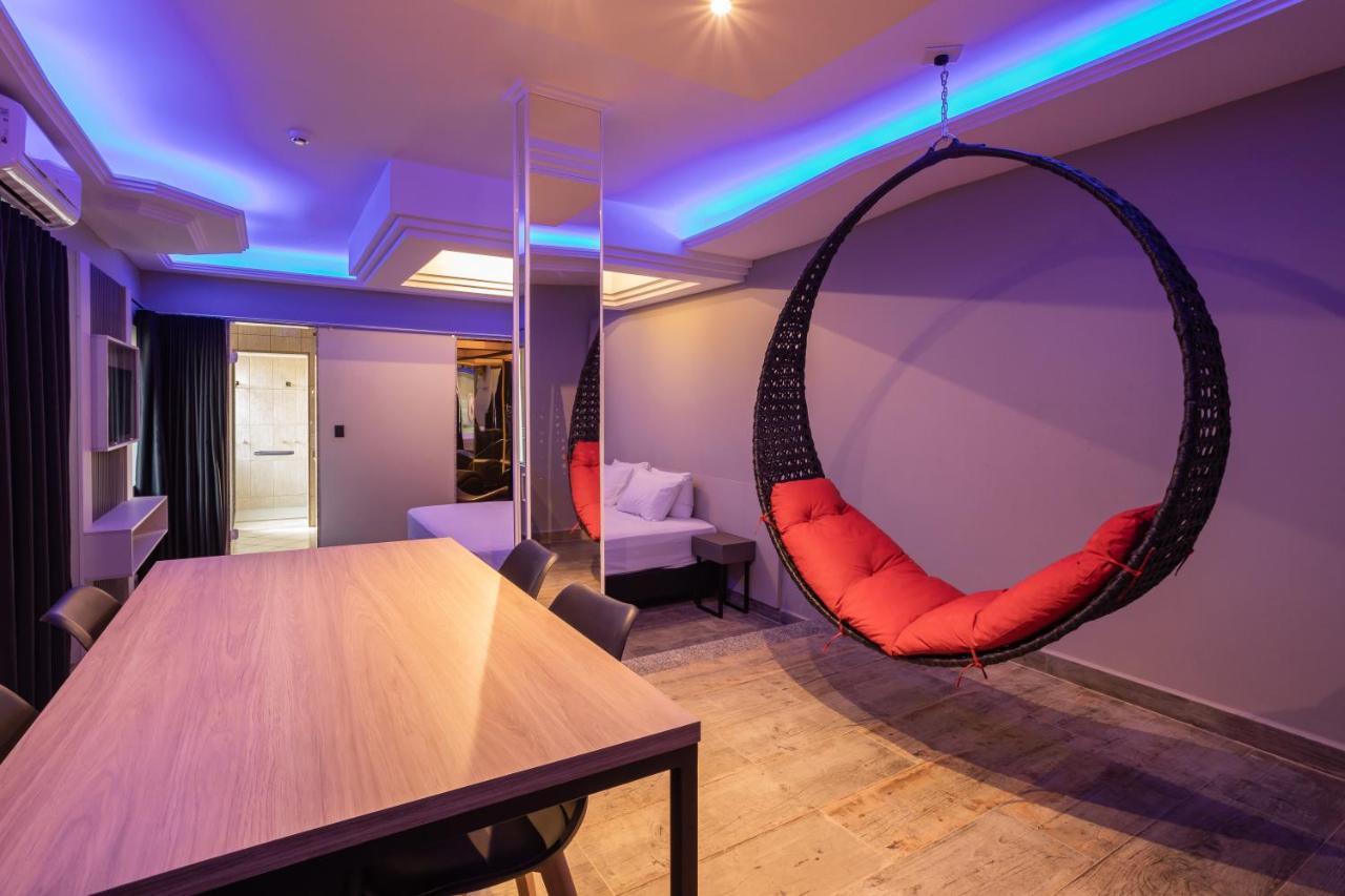 Junior Suite with Private Pool