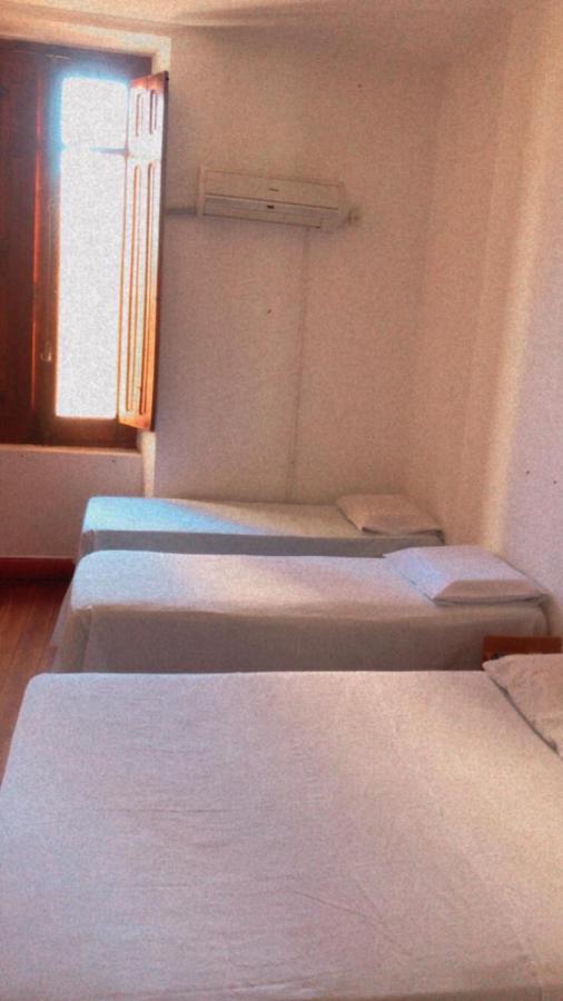 Quarto Triplo Básico