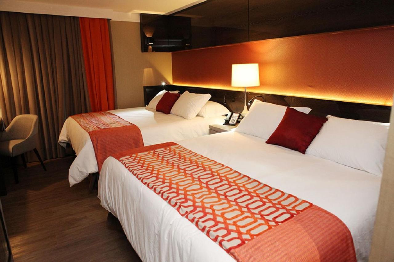 Quarto Quádruplo de Luxo