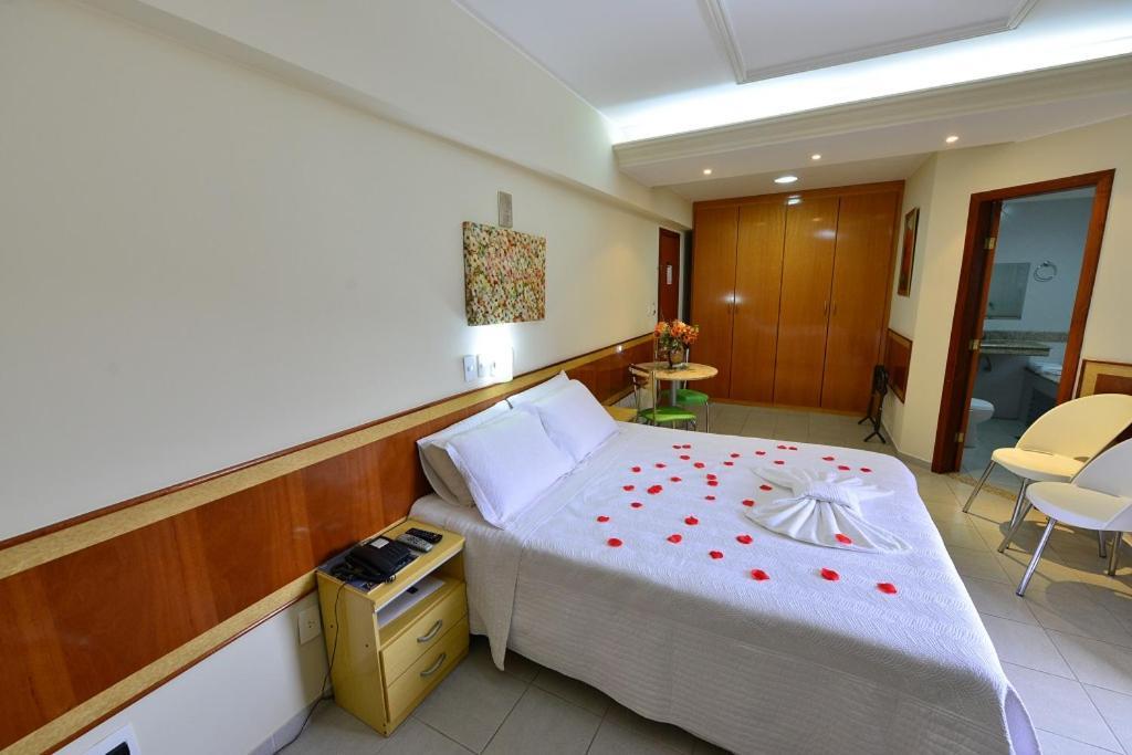 Queen Suite Spa Bath,1139377177:JPEG