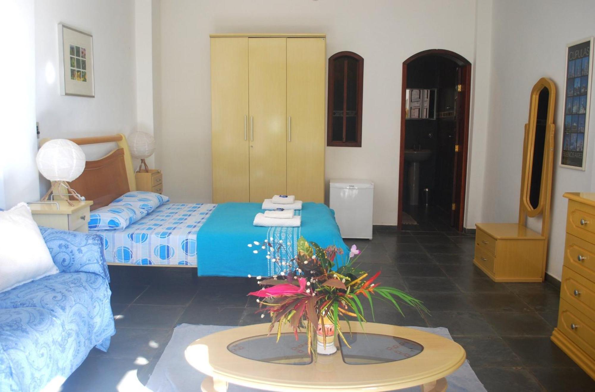 Quarto Triplo Standard