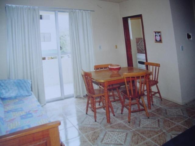 Apartamento de 1 Quarto com Vista para o Jardim