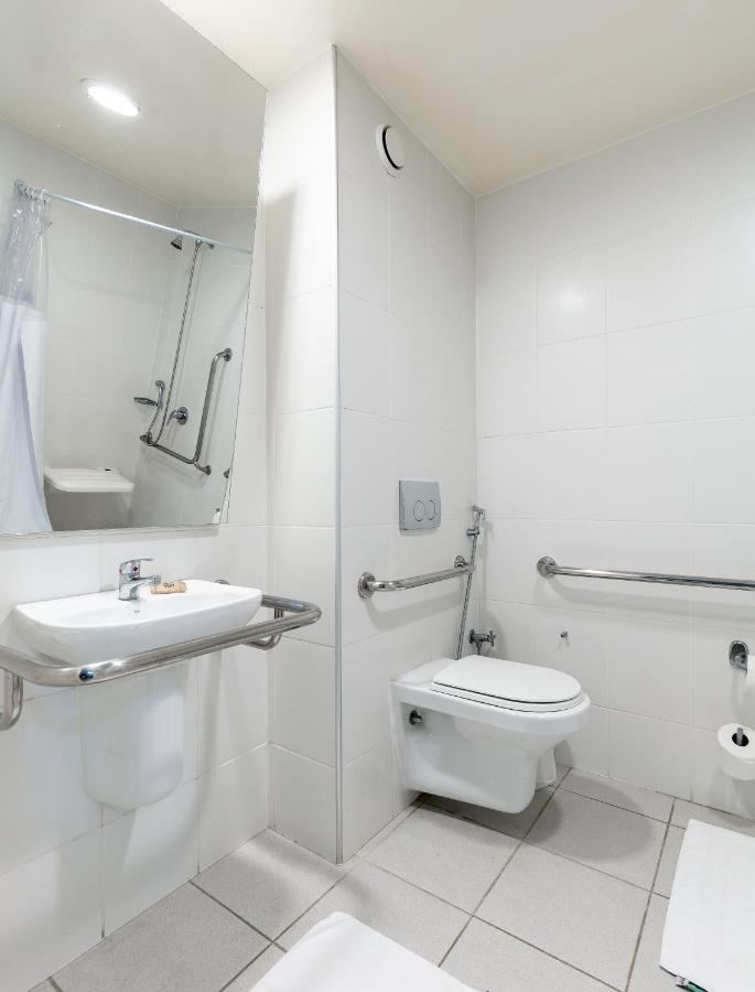 Standard Apartment with One Double Bed - Disability Access