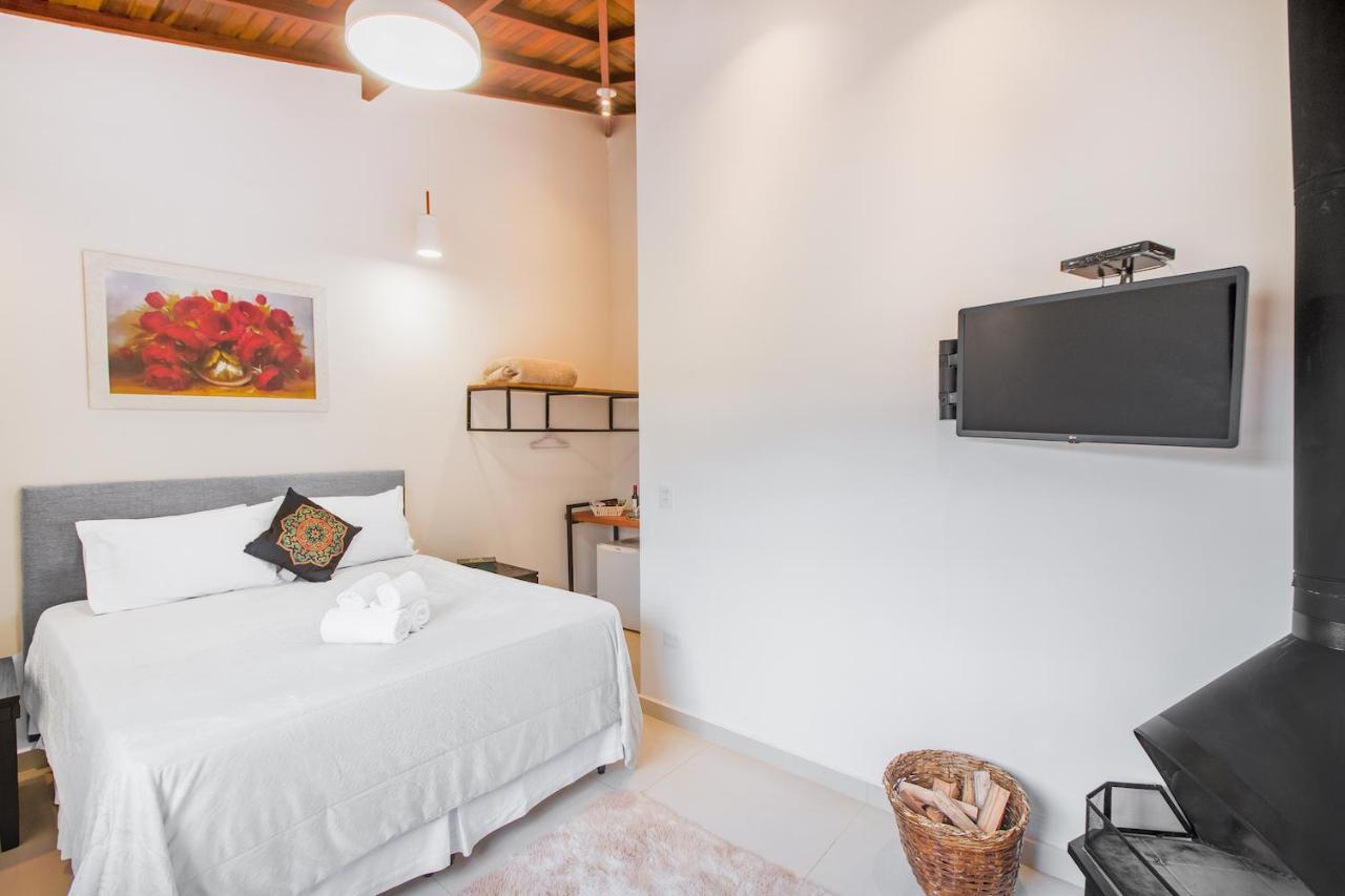 Suíte Deluxe com Banheira de Hidromassagem