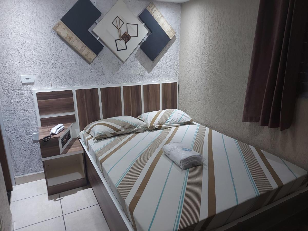 Suite,1181917084:JPEG