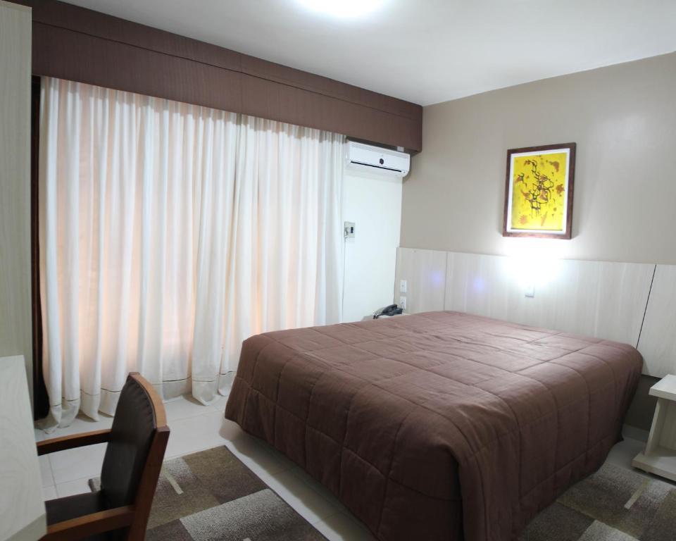 Quarto Superior com Cama de Casal ou 2 de Solteiro