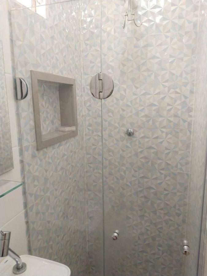 Apartamento com 1 Quarto
