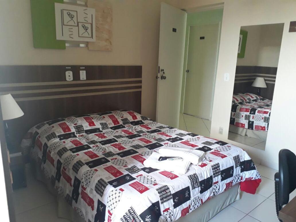 Quarto Duplo