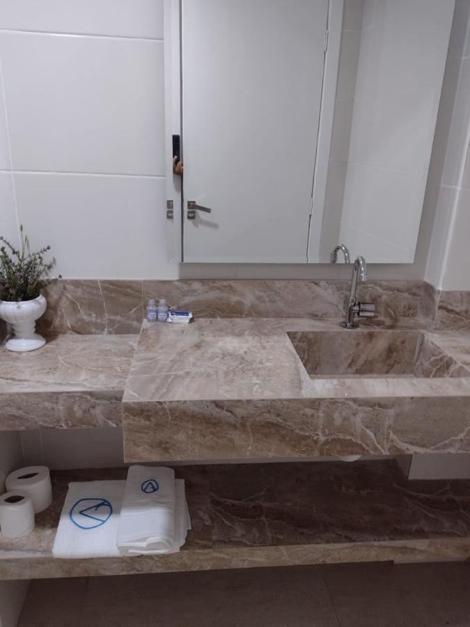Quarto Individual Pequeno