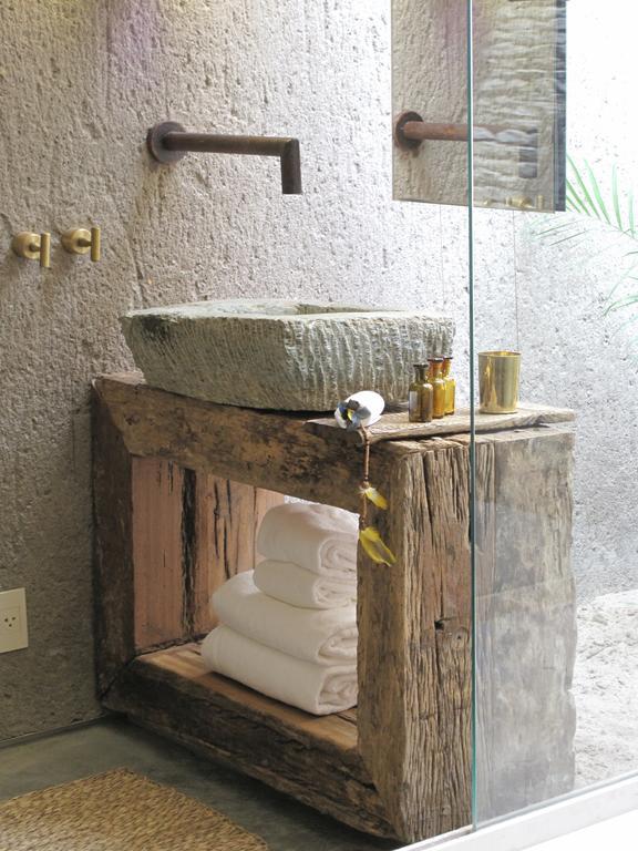 Araxa Suite,1457911084:JPEG