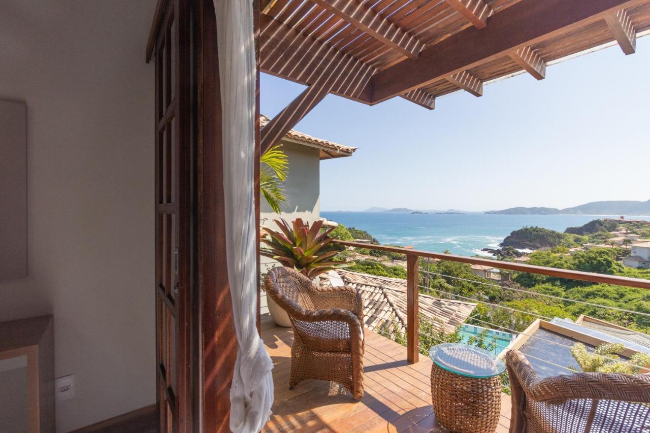Quarto Duplo Superior com Varanda e Vista para o Mar
