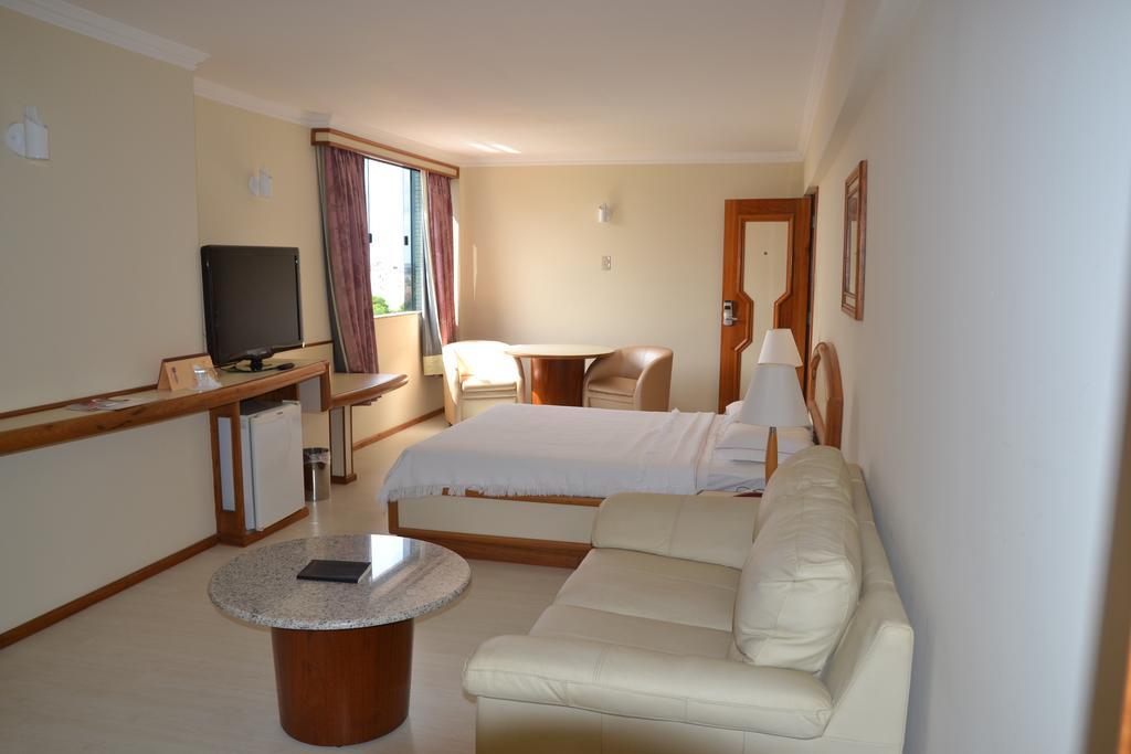 Quarto Individual