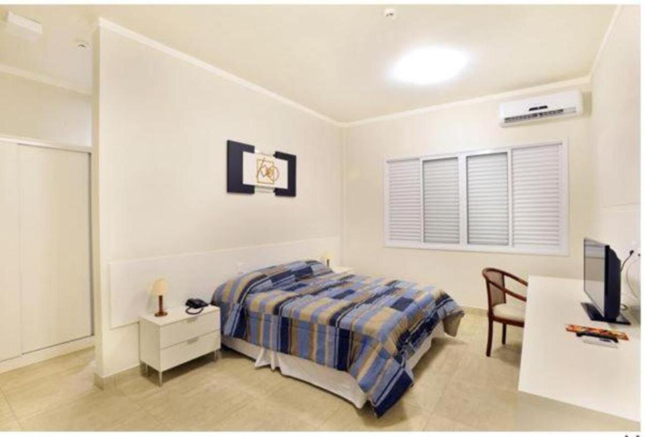 Quarto Duplo Standard