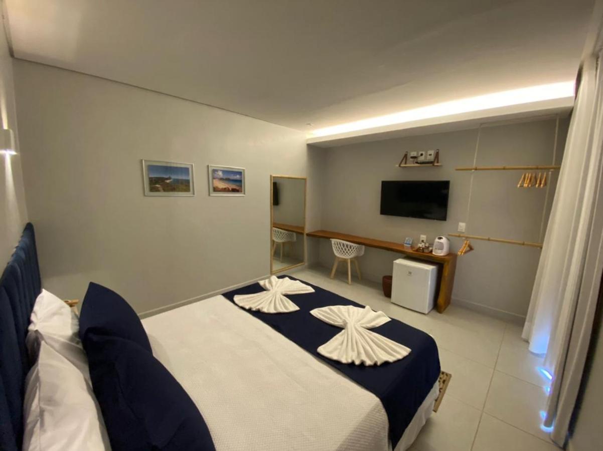 Quarto com Cama de Casal ou 2 de Solteiro