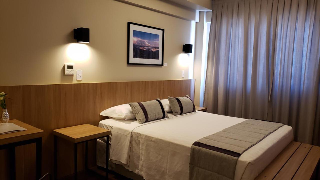 Deluxe Queen Room,1765373933:JPEG