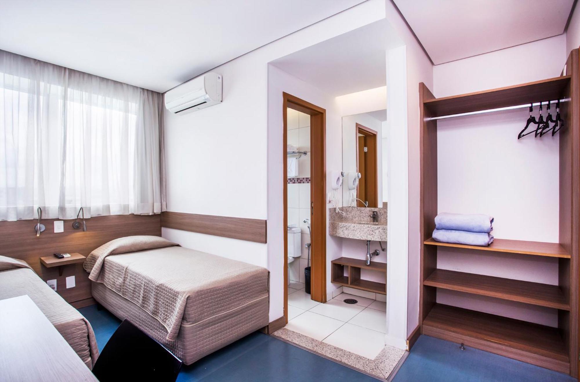 Twin Room,1220460469:JPEG