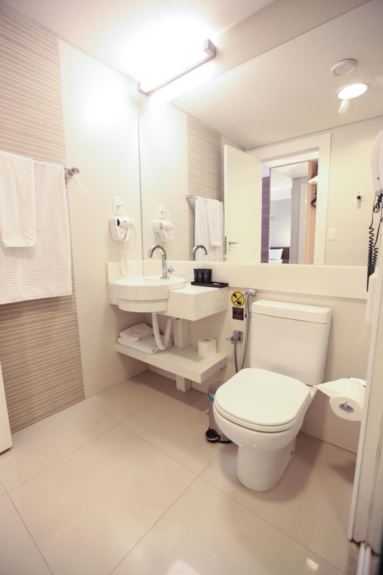 Quarto Superior com 2 Camas de Solteiro