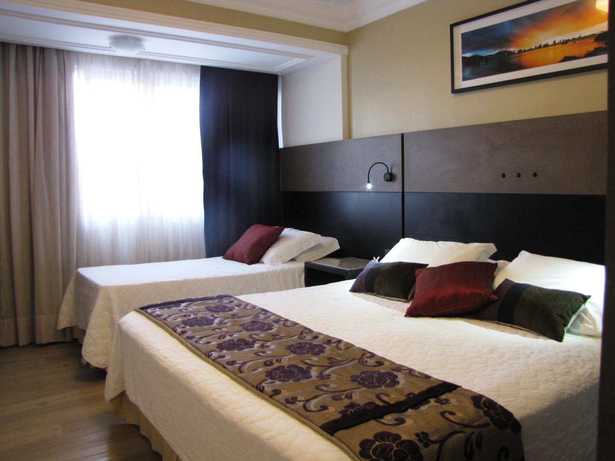 Quarto Triplo Superior