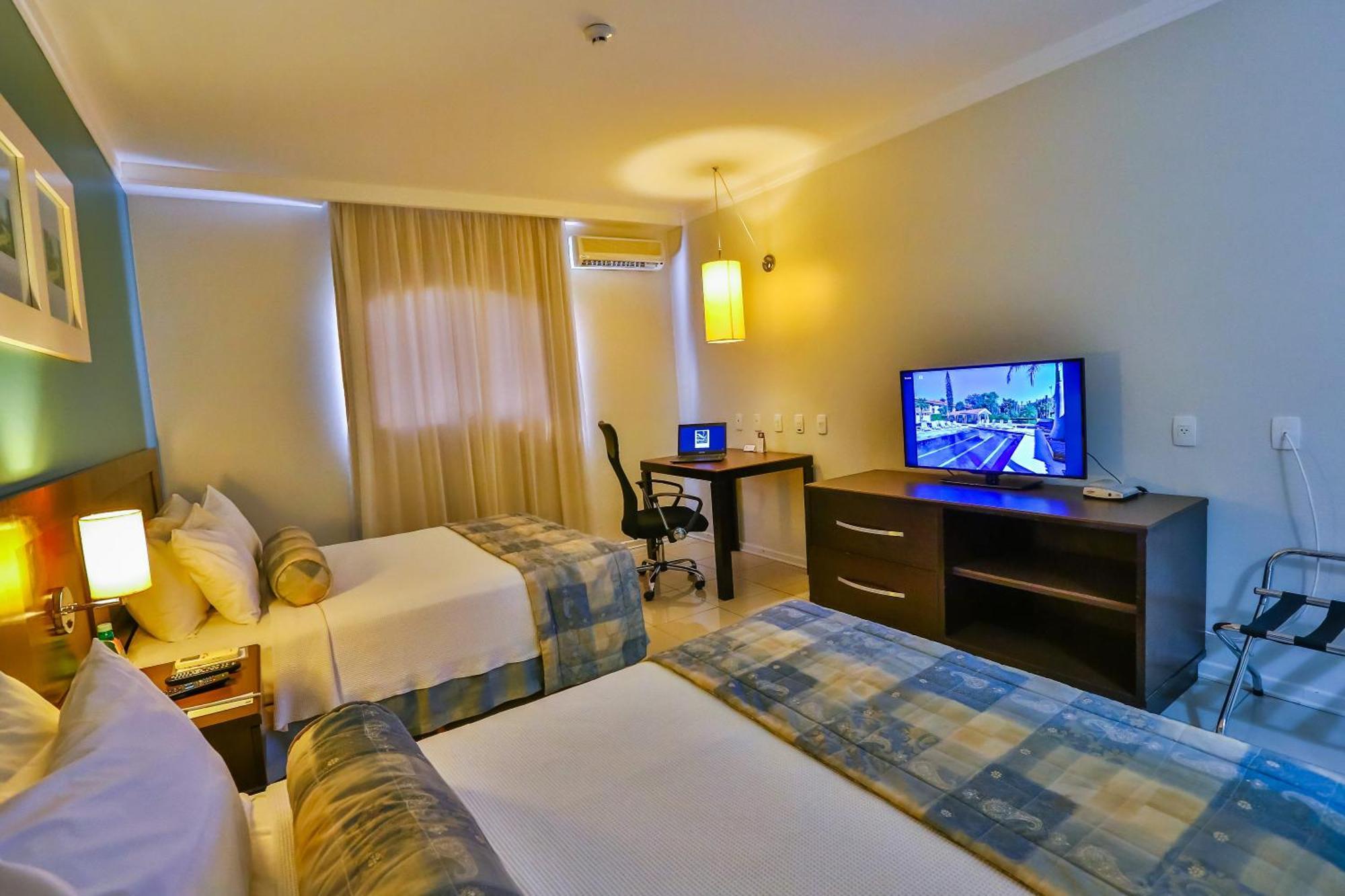 Quarto Deluxe com 2 Camas de Solteiro