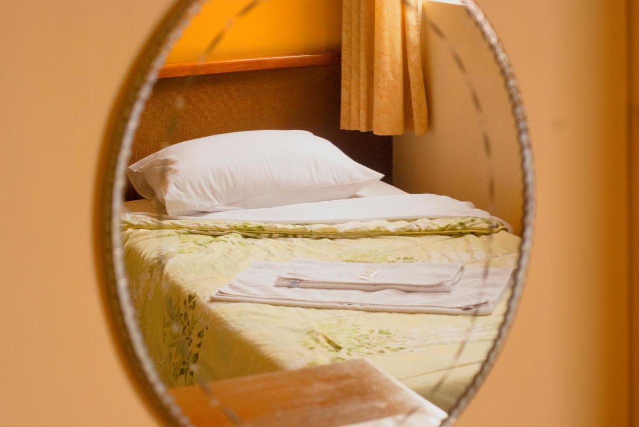 Triple Room 1 Single Bed 1 Double Bed,1765893210:JPEG