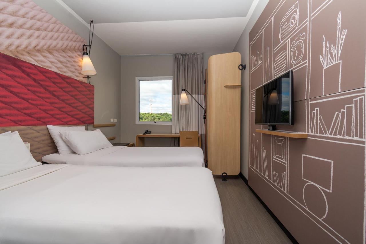 Quarto Superior com 2 Camas de Solteiro