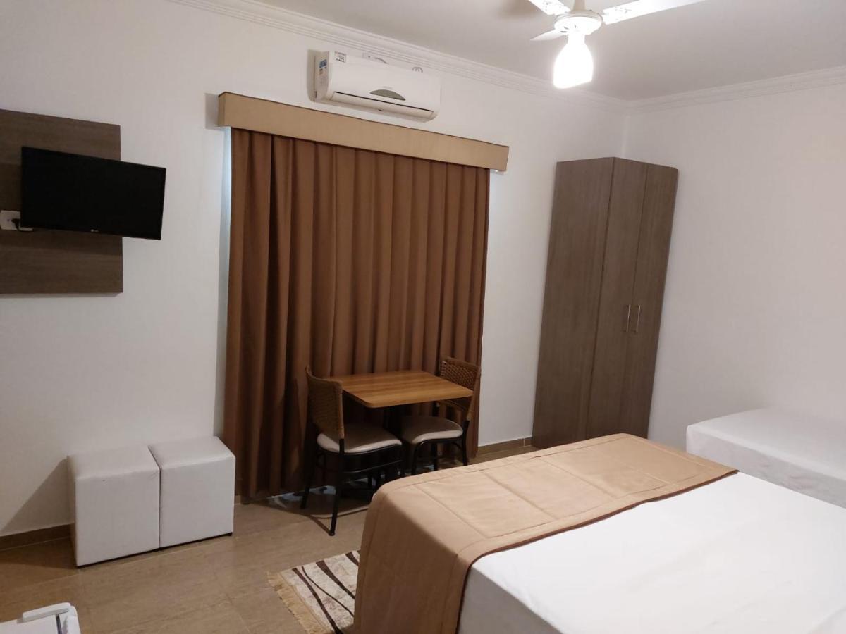 Standard Family Room,1247309842:JPEG