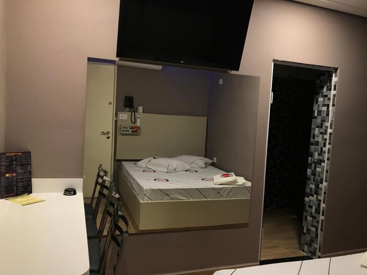 Deluxe Room,1249362577:JPEG
