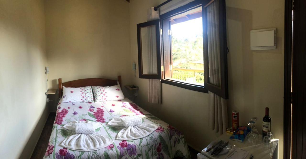 Standard Double Room,1372874852:JPEG