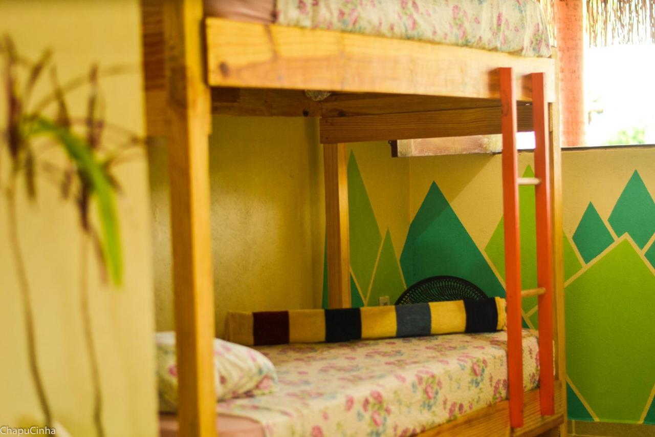 Cama em Dormitório Masculino com 4 Camas