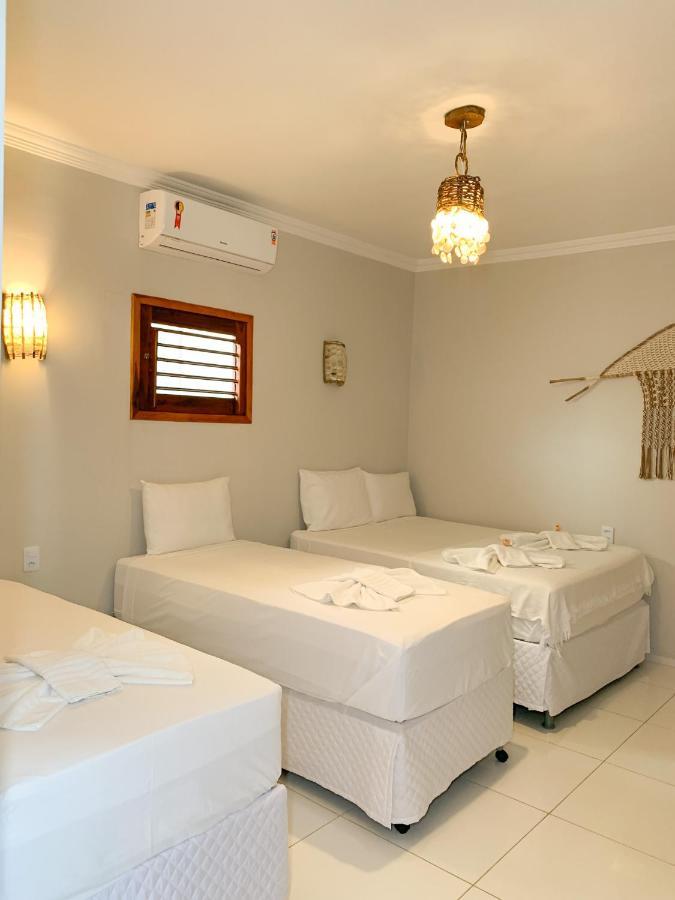 Quarto Triplo Básico