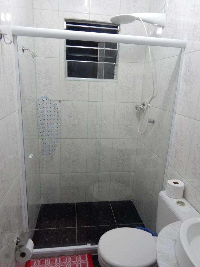 Quarto Pequeno com Cama de Casal ou 2 de Solteiro