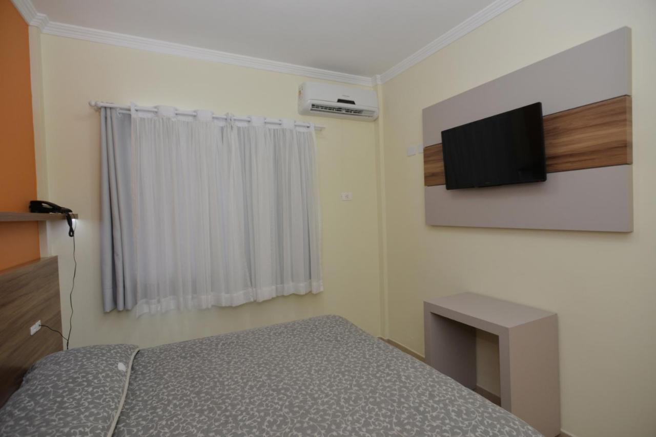 Quarto Duplo