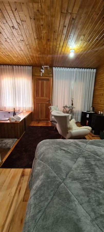 Quarto Duplo Deluxe com Banheira