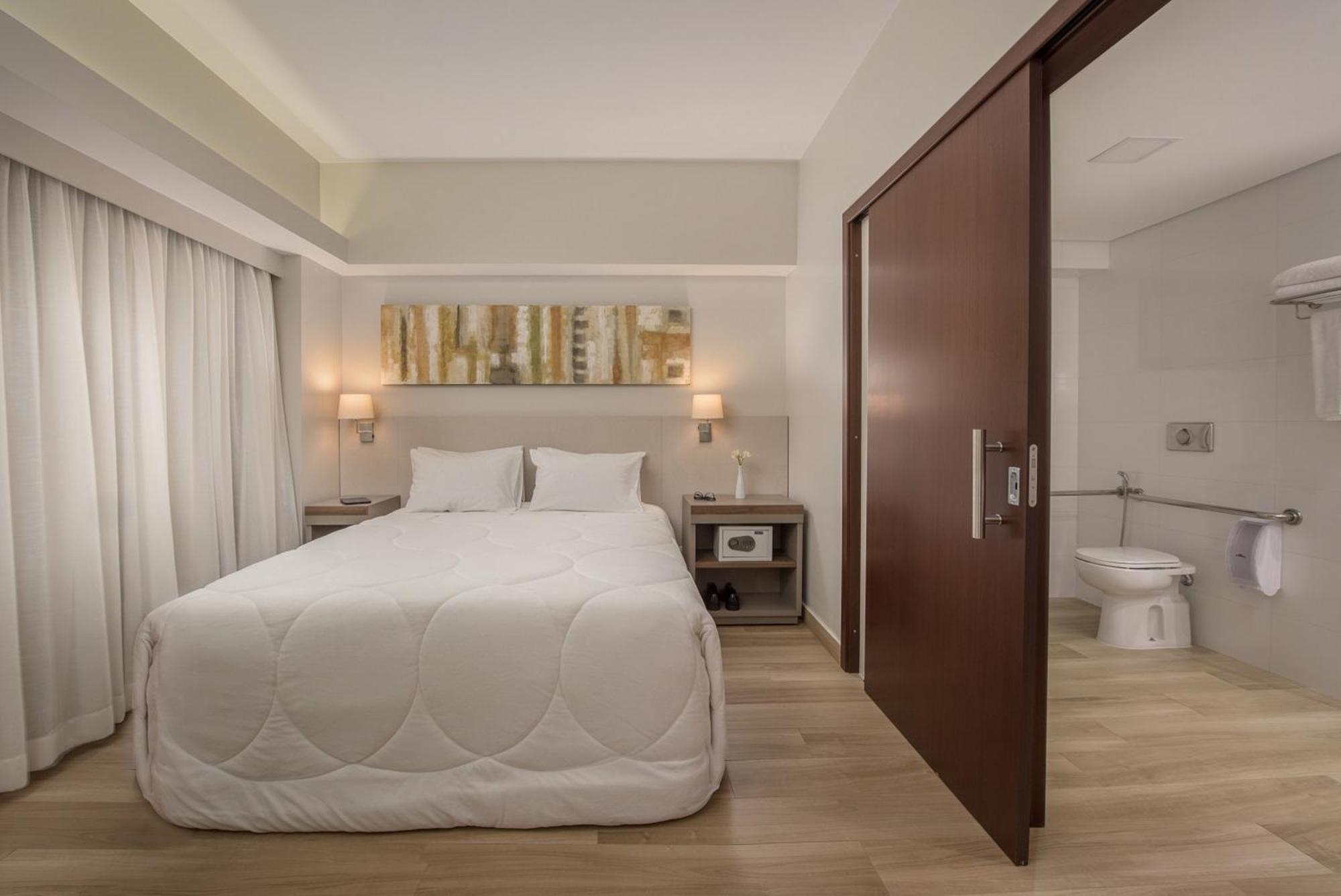 Superior Luxury PwD Disability Access - 1 Queen Bed