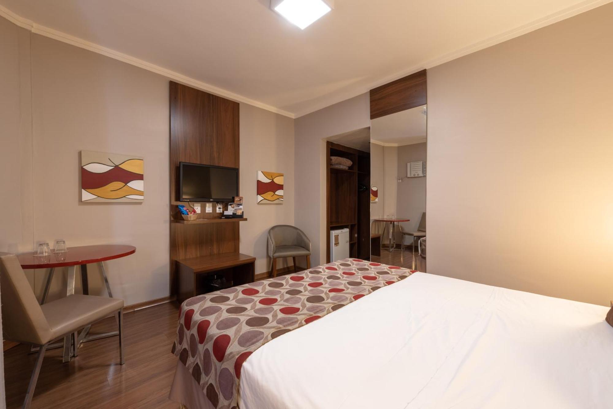 Quarto Superior Class A cama Quenn,1706847759:JPEG